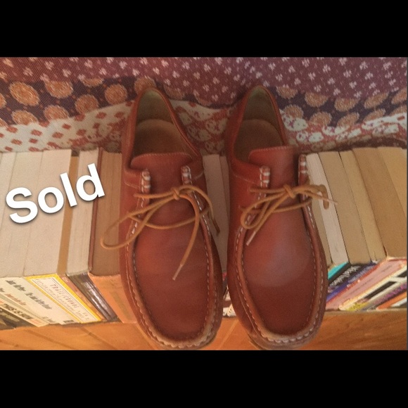 Vintage Women's Camel Leather Clark Wallabees - Picture 6 of 6